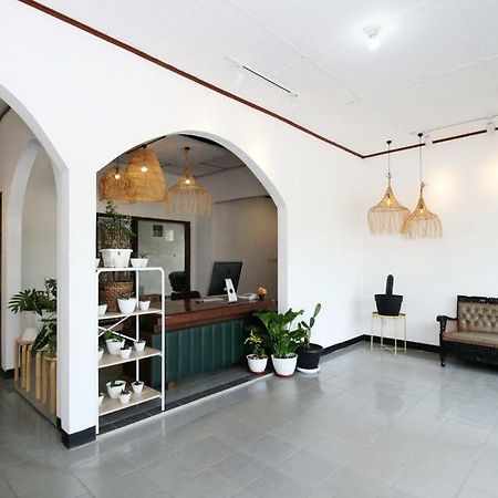 Rarem Bed & Breakfast Bandar Lampung Exteriér fotografie