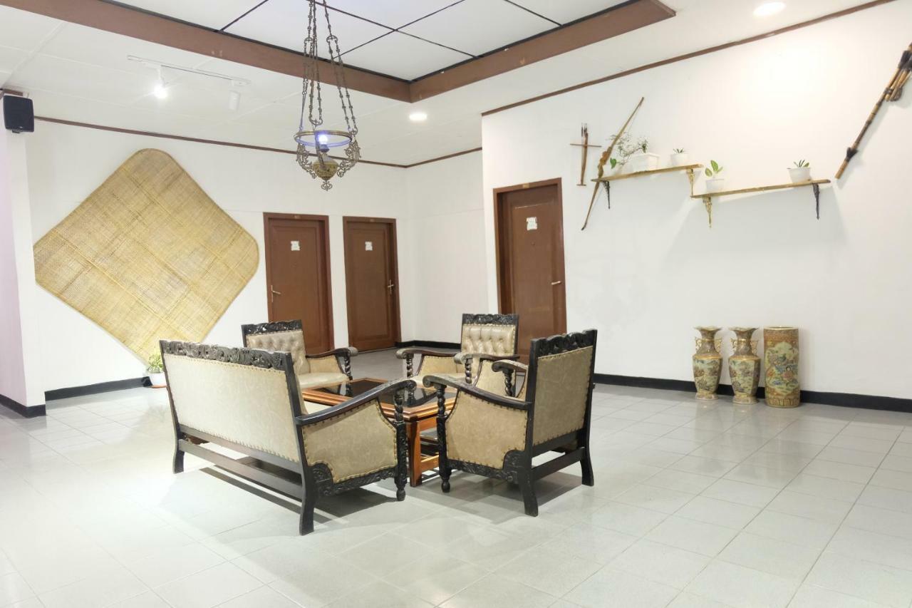 Rarem Bed & Breakfast Bandar Lampung Exteriér fotografie
