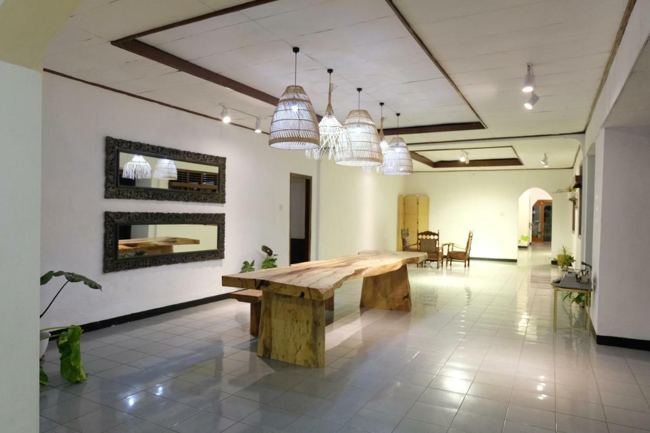 Rarem Bed & Breakfast Bandar Lampung Exteriér fotografie