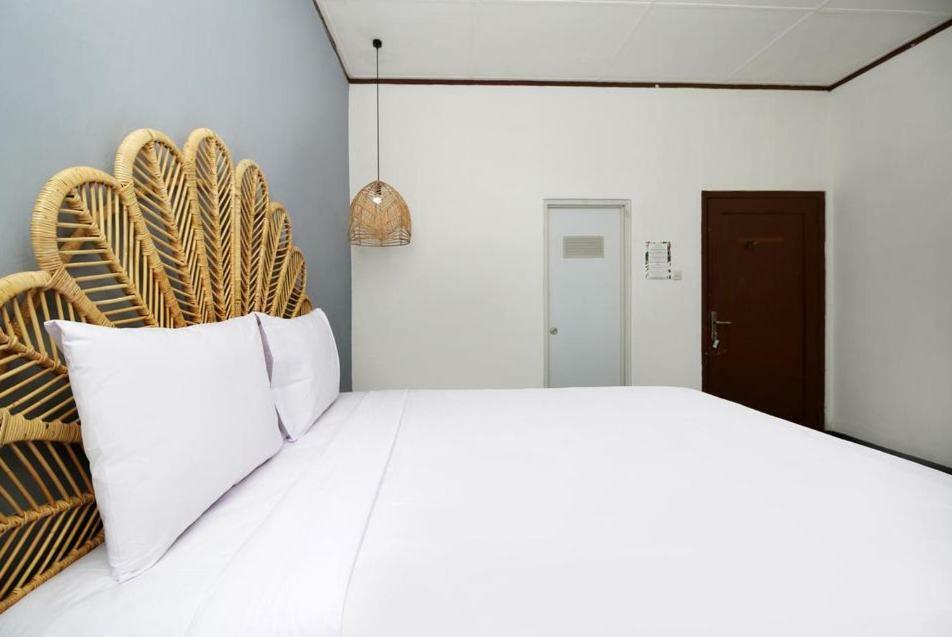 Rarem Bed & Breakfast Bandar Lampung Exteriér fotografie